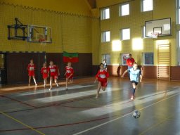 Turniej piłki nożnej dla dziewcząt Mierzeszyn 3 12 13
